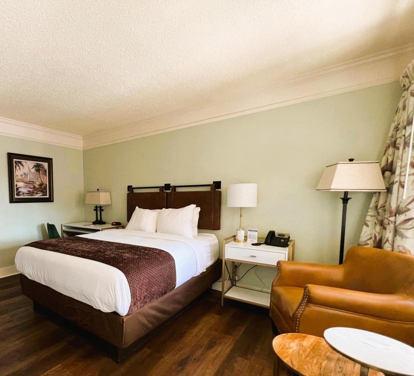 Bayfront Inn St. Augustine Room photo