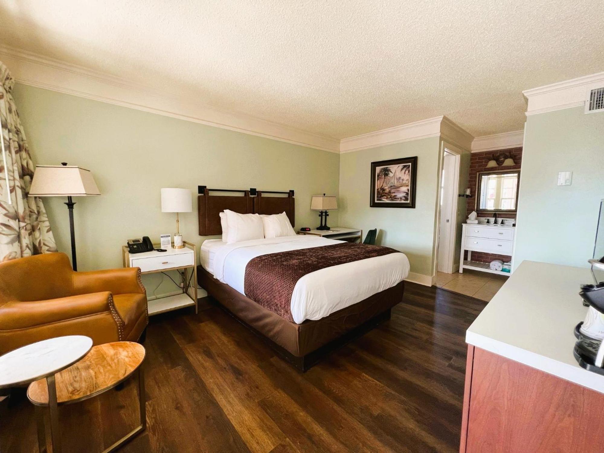 Bayfront Inn St. Augustine Room photo