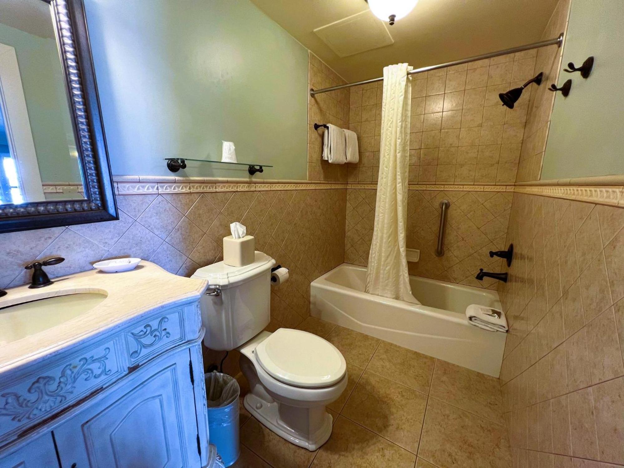 Bayfront Inn St. Augustine Room photo
